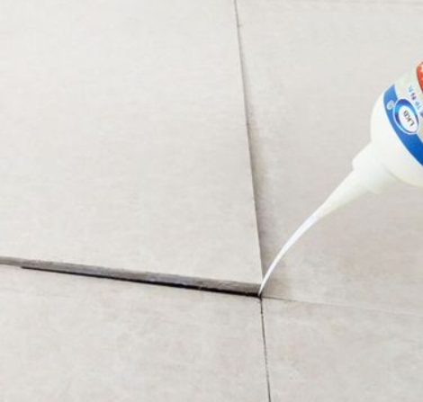 城中瓷砖空鼓维修公司分享卫生间瓷砖脱落的原因可能有以下几点
